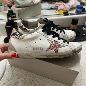 Golden Goose Sneakers